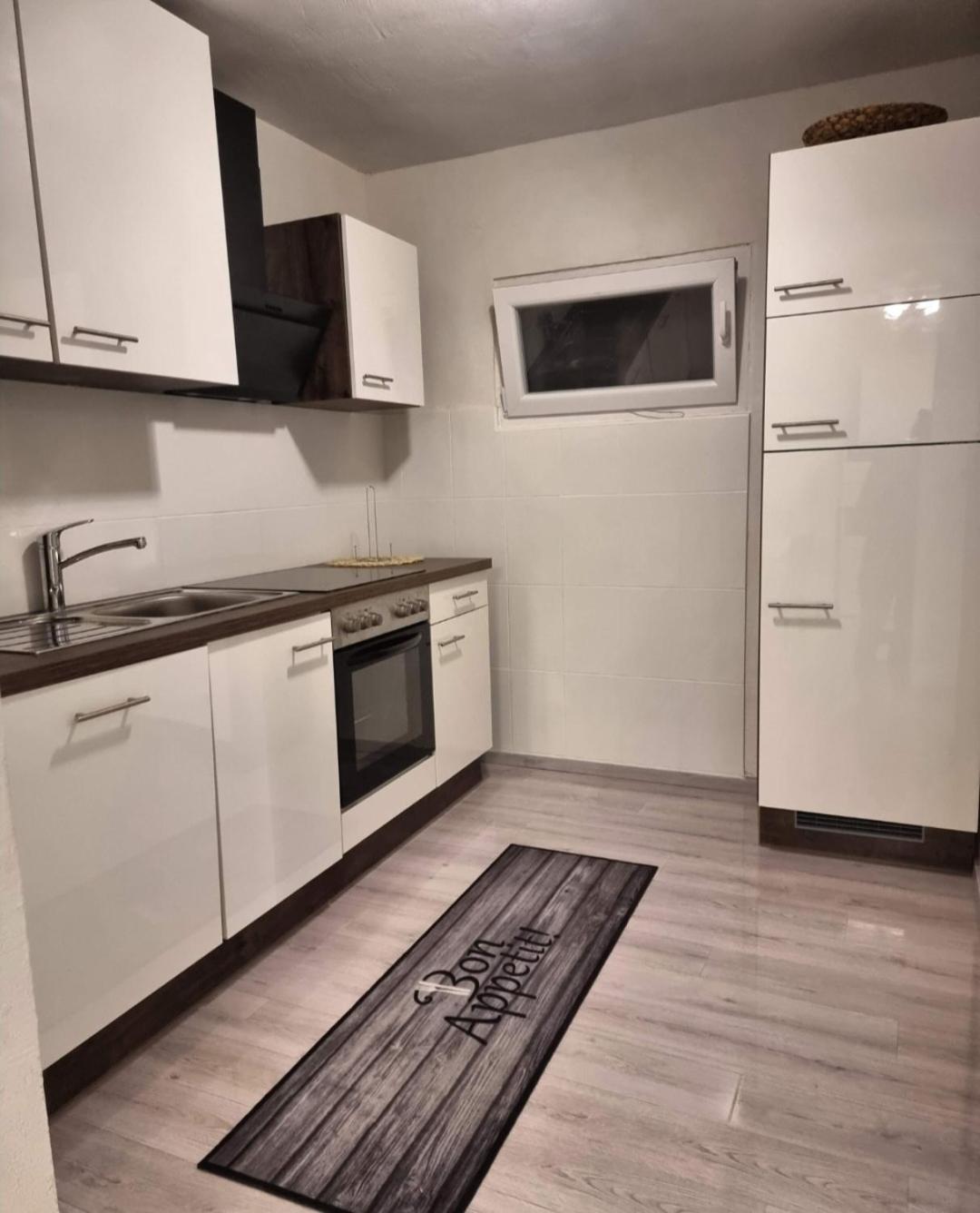 Split Apartment